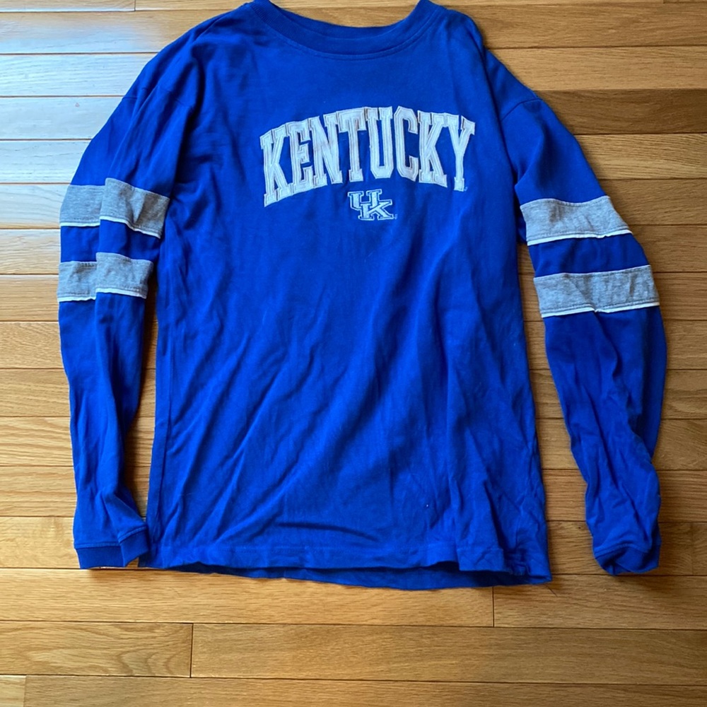 Women’s Medium thick long sleeve Kentucky Wildcats
